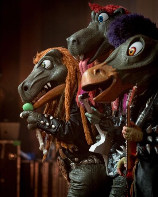 Dinos woll’n euch tanzen seh’n! 🦖🤘

Was für ein Nachmittag: Kongresshalle Gießen AUSVERKAUFT – und Heavysaurus haben den Saal komplett zum Beben gebracht!
Strahlende Kinderaugen, feiernde Eltern und jede Menge Dino Metal – genau so muss das sein. 🔥

Danke an alle, die dabei waren und mit uns gerockt haben! 💚

📸 Dieter Keiner